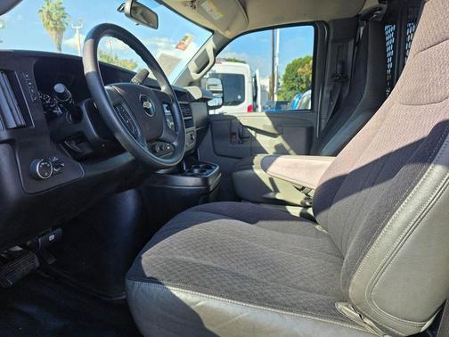 2018 Chevrolet Express 2500 Work Van
