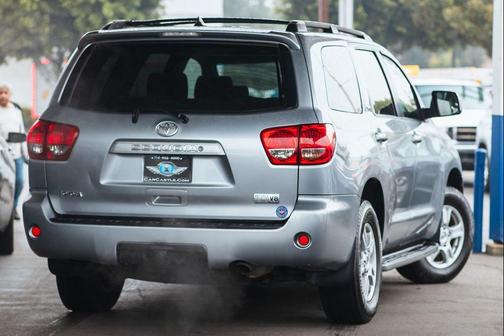 2010 Toyota Sequoia SR5