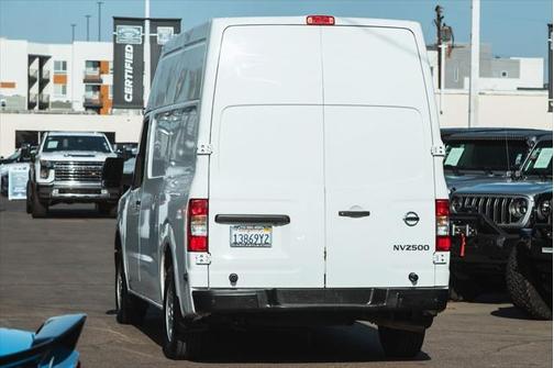2020 Nissan NV Cargo NV2500 HD SV V6