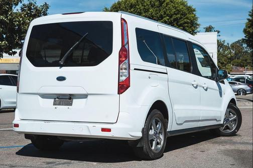 2019 Ford Transit Connect Titanium w/Rear Liftgate