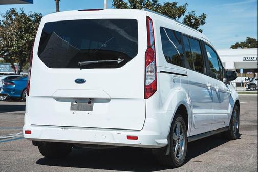 2019 Ford Transit Connect Titanium w/Rear Liftgate