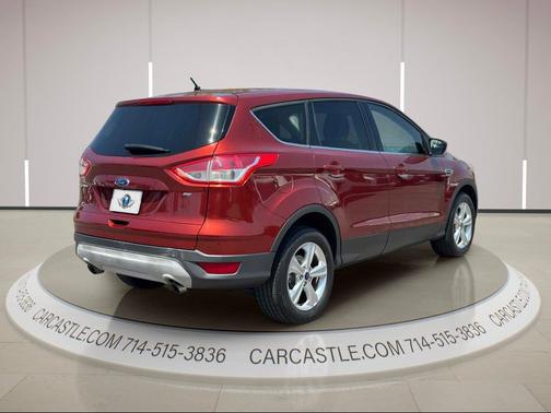 Sunset 2016 Ford Escape SE