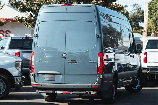 2019 Mercedes-Benz Sprinter 2500 High Roof