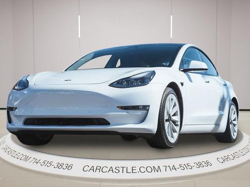 Pearl White Multi-Coat 2021 Tesla Model 3 Standard Range Plus