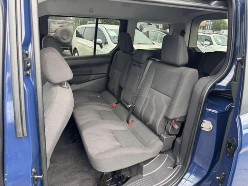 2017 Ford Transit Connect XLT w/Rear Liftgate