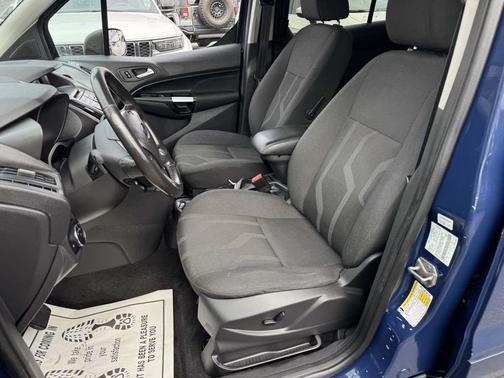 2017 Ford Transit Connect XLT w/Rear Liftgate