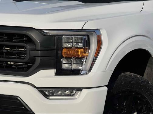 Oxford White 2023 Ford F-150 XLT