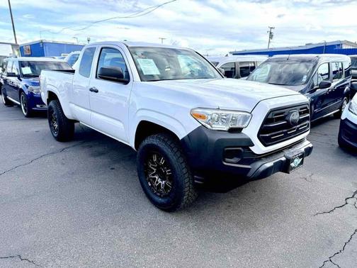 2019 Toyota Tacoma SR