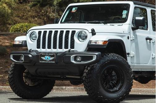 2023 Jeep Gladiator Sport S