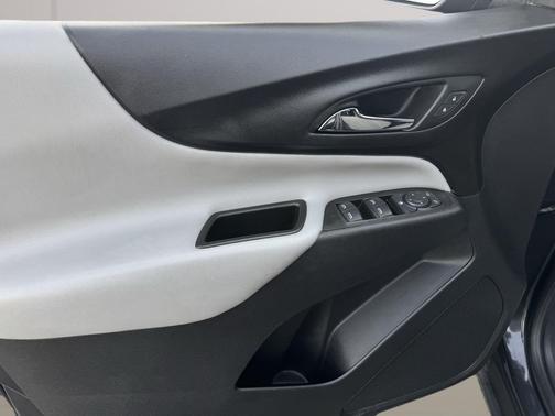 Iron Gray Metallic 2022 Chevrolet Equinox LS