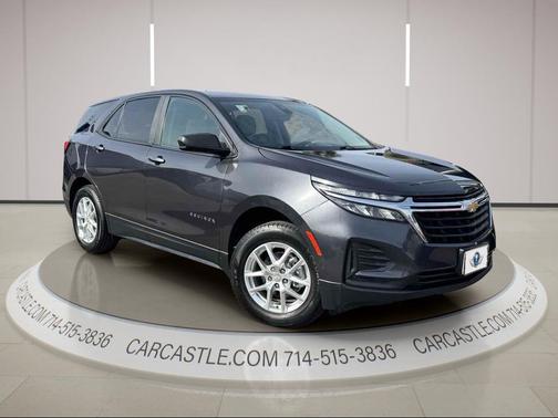Iron Gray Metallic 2022 Chevrolet Equinox LS