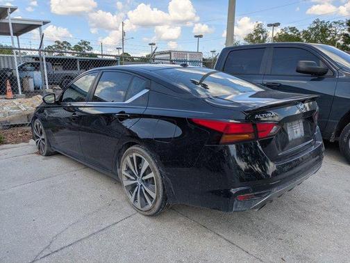 2020 Nissan Altima 2.0 SR