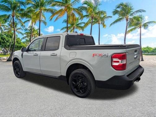2022 Ford Maverick Lariat