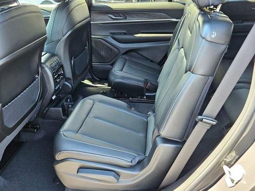 Metallic 2025 Jeep Grand Cherokee L Limited