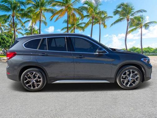 2022 BMW X1 sDrive28i