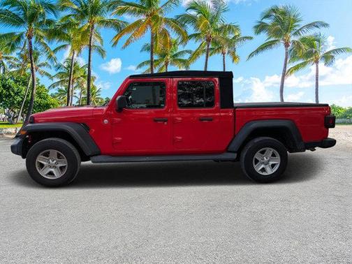 2020 Jeep Gladiator Sport