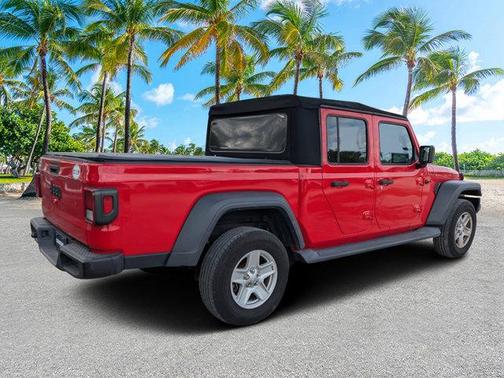 2020 Jeep Gladiator Sport