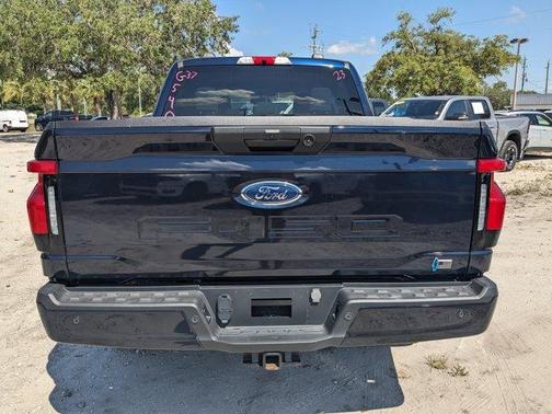 2023 Ford F-150 Lightning XLT