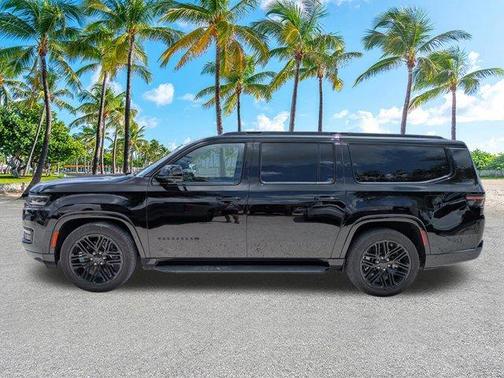 Diamond Black 2024 Jeep Wagoneer L Series II