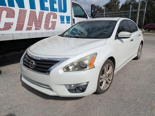 2013 Nissan Altima 3.5 SV