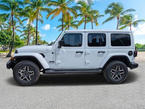 Bright White Clearcoat 2026 Jeep Wrangler Sahara