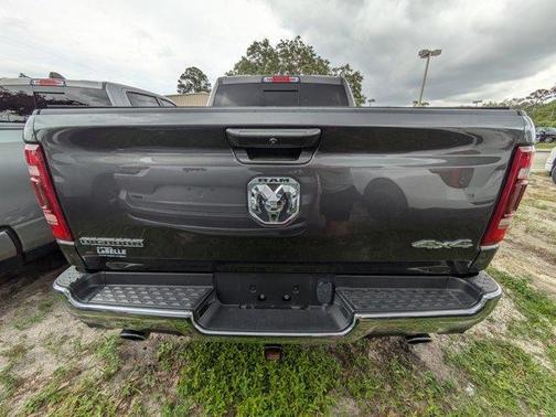 Granite Crystal Clearcoat Metallic 2022 RAM 1500 Big Horn