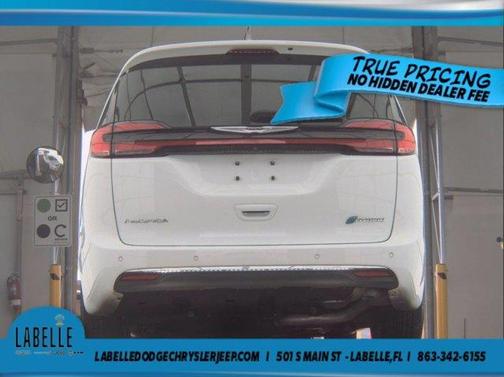 Bright White Clearcoat 2023 Chrysler Pacifica Hybrid Touring L