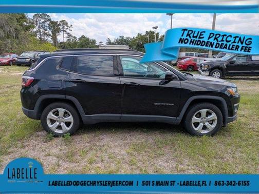 Diamond Black 2019 Jeep Compass Latitude