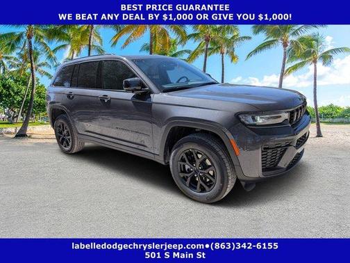 Metallic 2026 Jeep Grand Cherokee Laredo