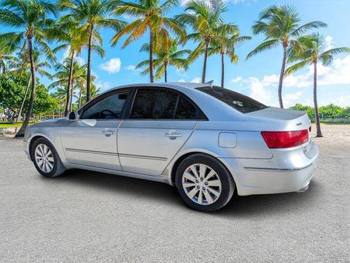 2009 Hyundai SONATA Limited