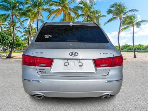 2009 Hyundai SONATA Limited