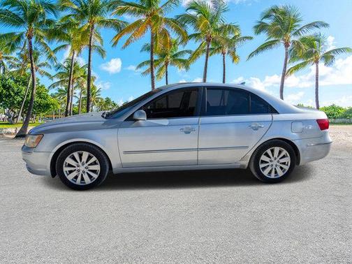2009 Hyundai SONATA Limited
