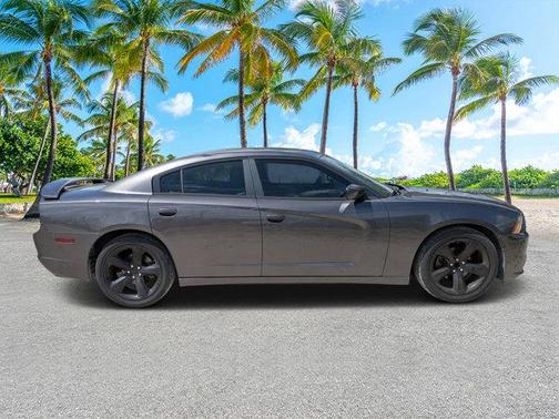 2014 Dodge Charger SXT