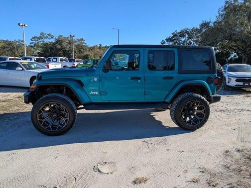 2019 Jeep Wrangler Unlimited Sahara