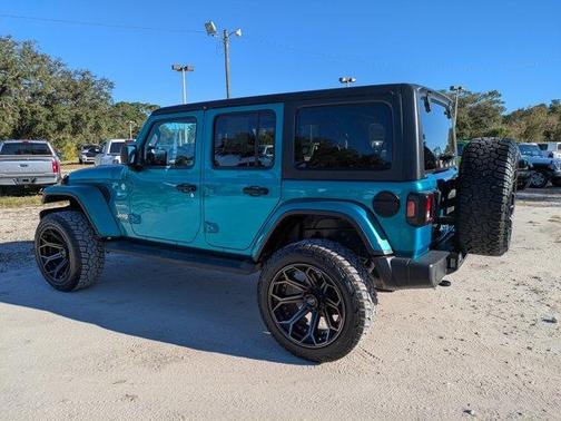 2019 Jeep Wrangler Unlimited Sahara