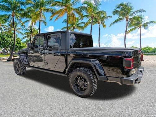 2024 Jeep Gladiator Sport