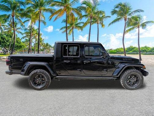 2024 Jeep Gladiator Sport