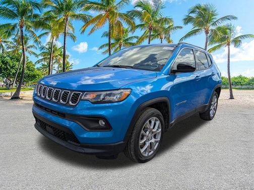 2024 Jeep Compass Latitude Lux