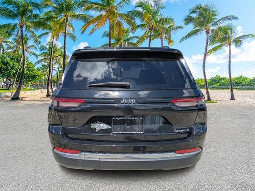 2023 Jeep Grand Cherokee Laredo