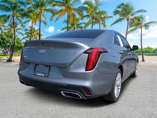 2021 Cadillac CT4 Luxury