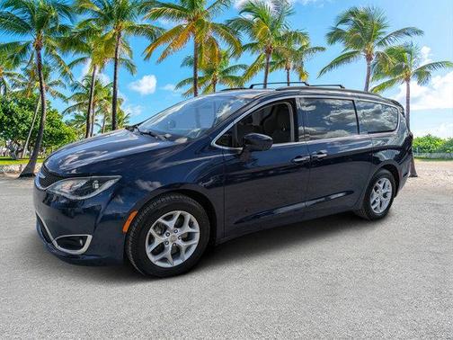2019 Chrysler Pacifica Touring Plus