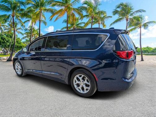 2019 Chrysler Pacifica Touring Plus