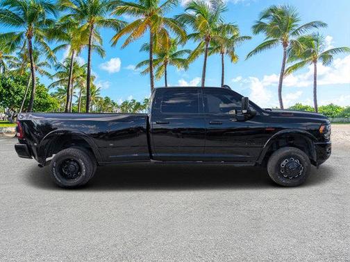 2022 RAM 3500 Limited