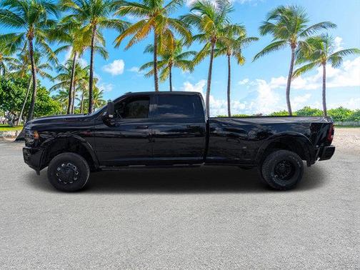 2022 RAM 3500 Limited