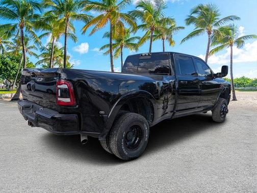 2022 RAM 3500 Limited