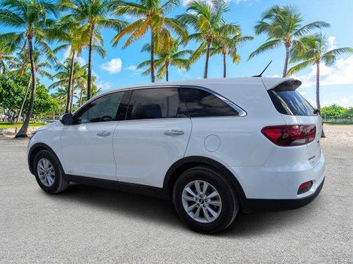 2019 Kia Sorento LX V6