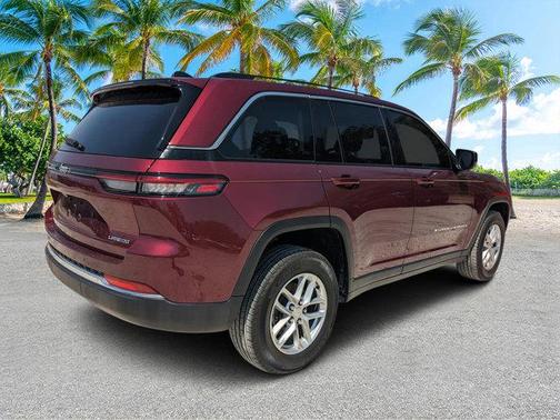 2023 Jeep Grand Cherokee Laredo