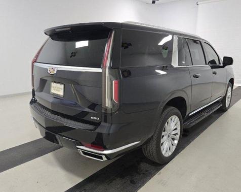 2024 Cadillac Escalade ESV Luxury