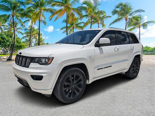2020 Jeep Grand Cherokee Altitude