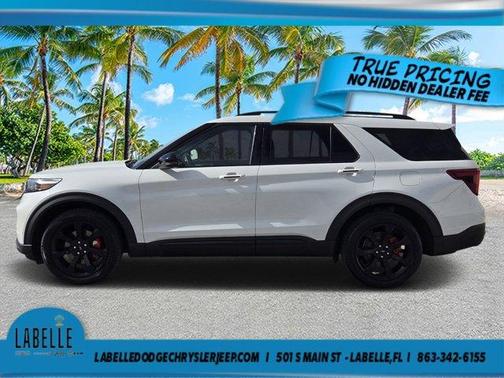 Star White 2023 Ford Explorer ST